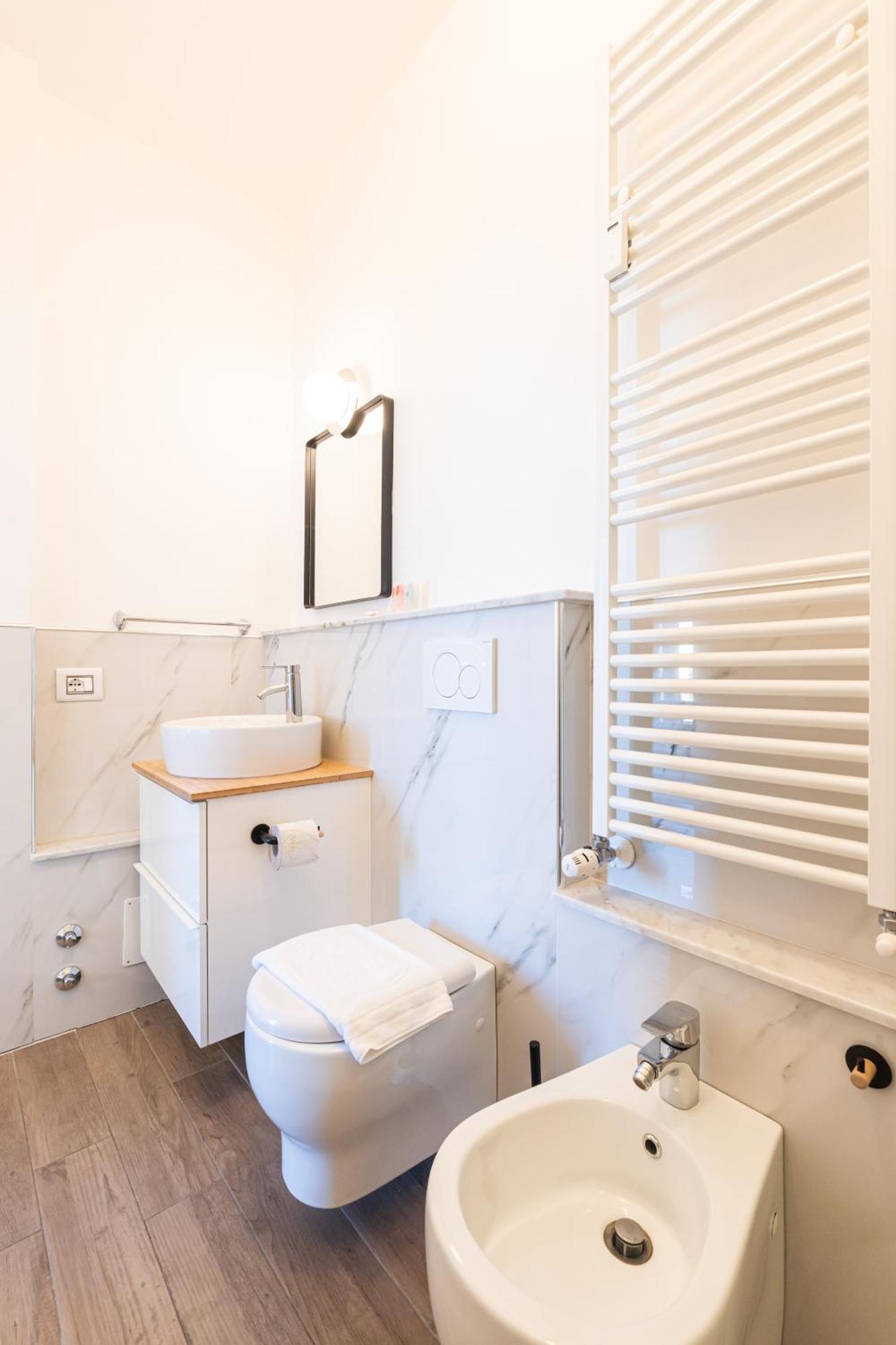 Moderno Bilocale Sui Navigli - Mirable Pm Appartement